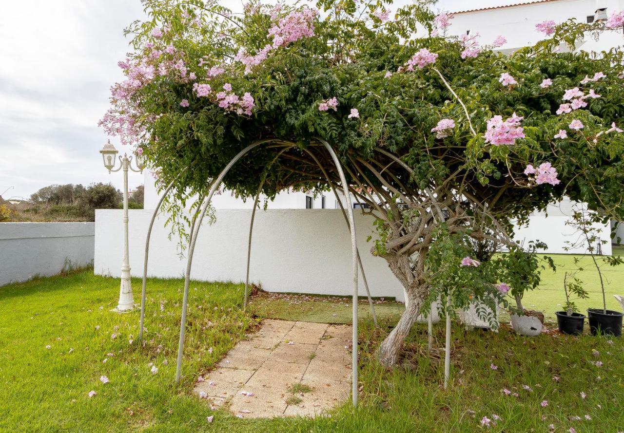 3 Minutes To The Beach, 2 Bedroom Amazing Apt With Balcony, Bbq Grill And Pool サグレス エクステリア 写真