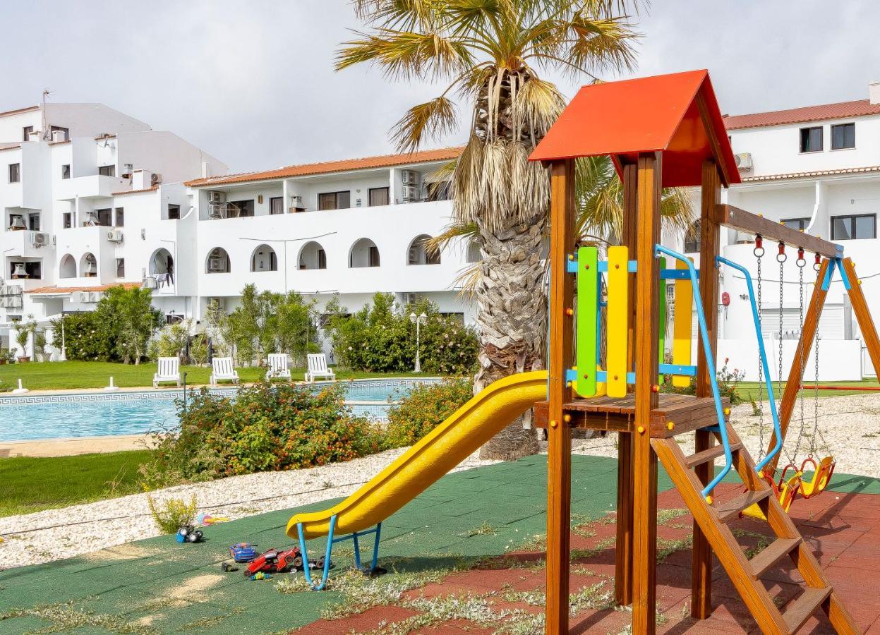 3 Minutes To The Beach, 2 Bedroom Amazing Apt With Balcony, Bbq Grill And Pool サグレス エクステリア 写真