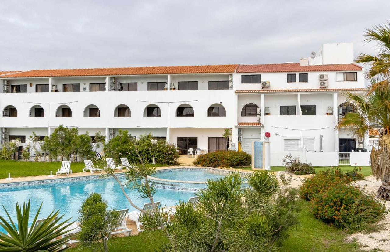 3 Minutes To The Beach, 2 Bedroom Amazing Apt With Balcony, Bbq Grill And Pool サグレス エクステリア 写真