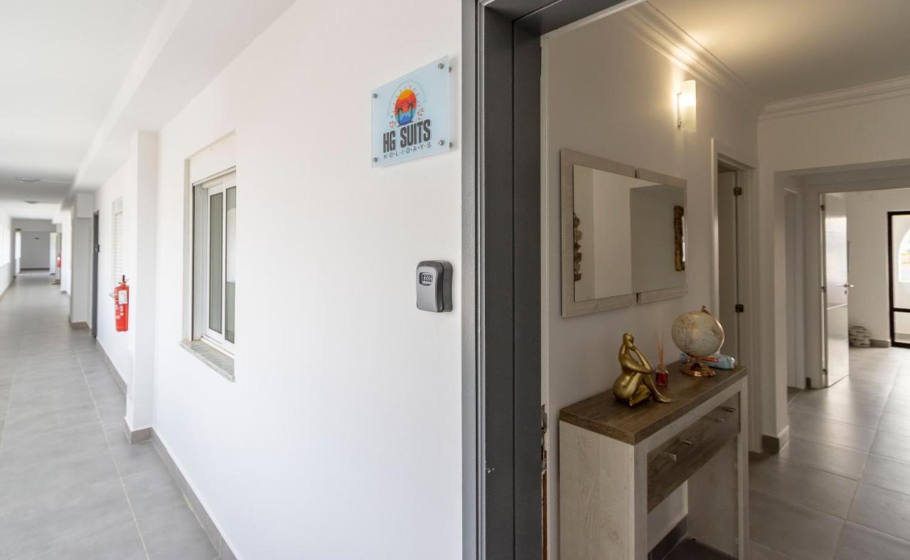 3 Minutes To The Beach, 2 Bedroom Amazing Apt With Balcony, Bbq Grill And Pool サグレス エクステリア 写真
